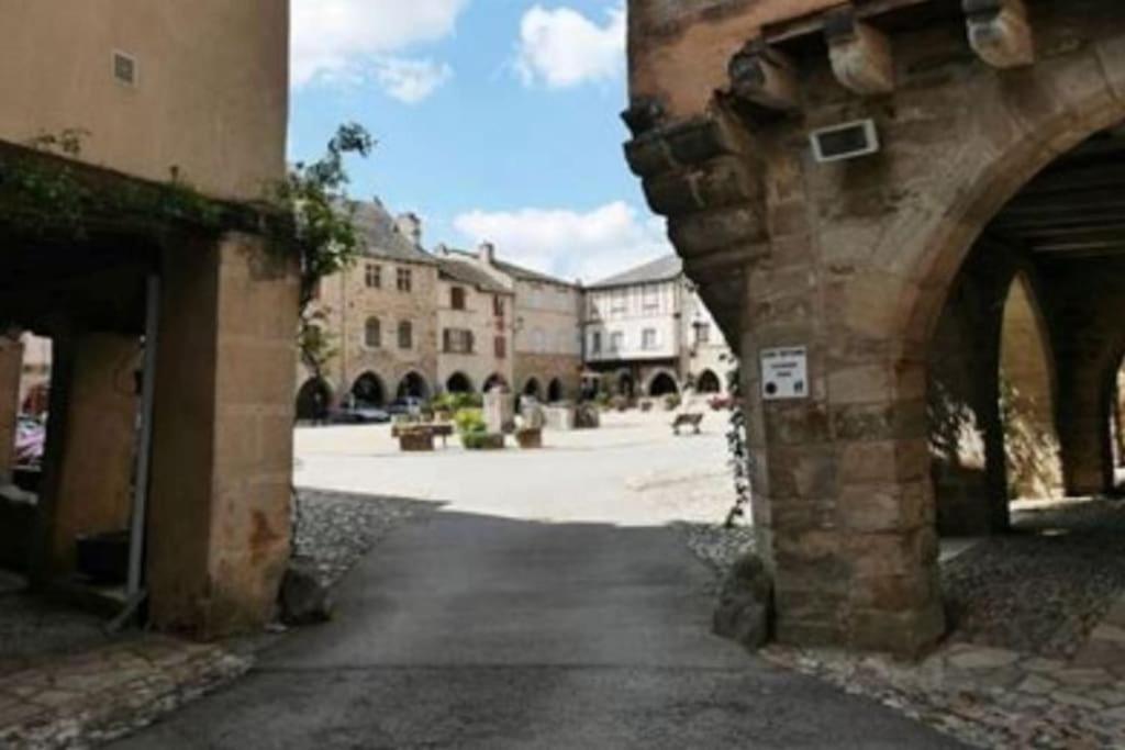 Charmante Yourte Contemporaine Carmaux Buitenkant foto